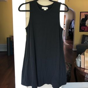 Forever 21 Black Sleeveless Dress